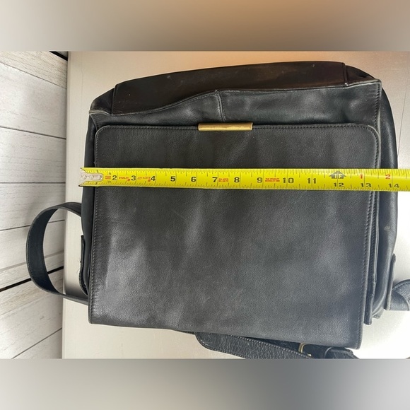 Vintage Nine West Black Distressed Leather Messenger Work Bag Purse - Picture 9 of 10